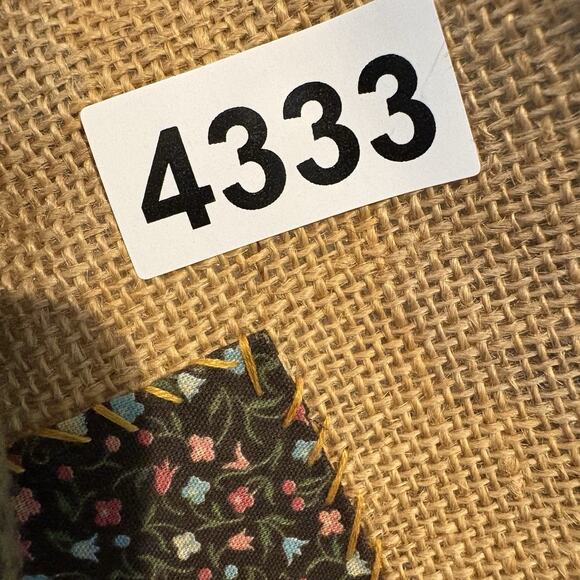 Vintage Feed Sack Tote Purse Handbag Handmade Quilted Upcycled Hook Loop Close - Picture 16 of 16